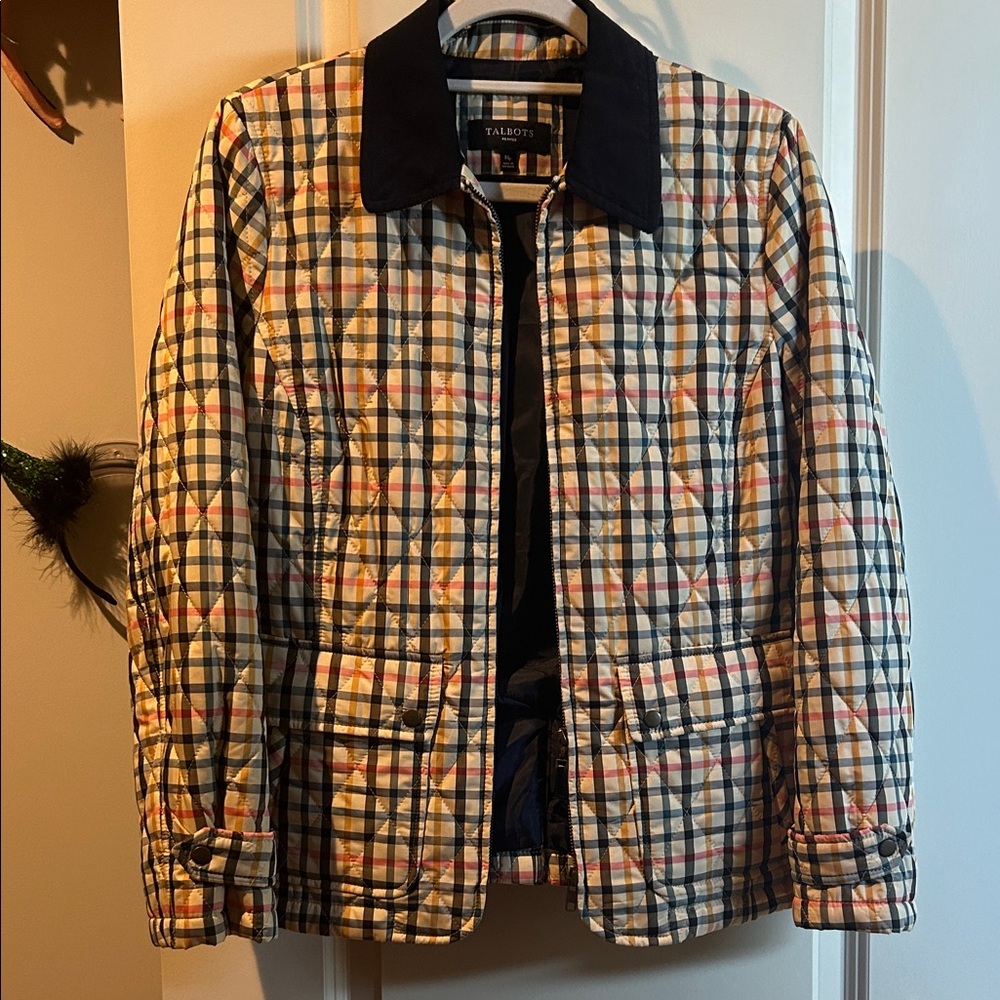 Talbots Women’s Plaid Jacket/ barn coat with navy Collar NWOT